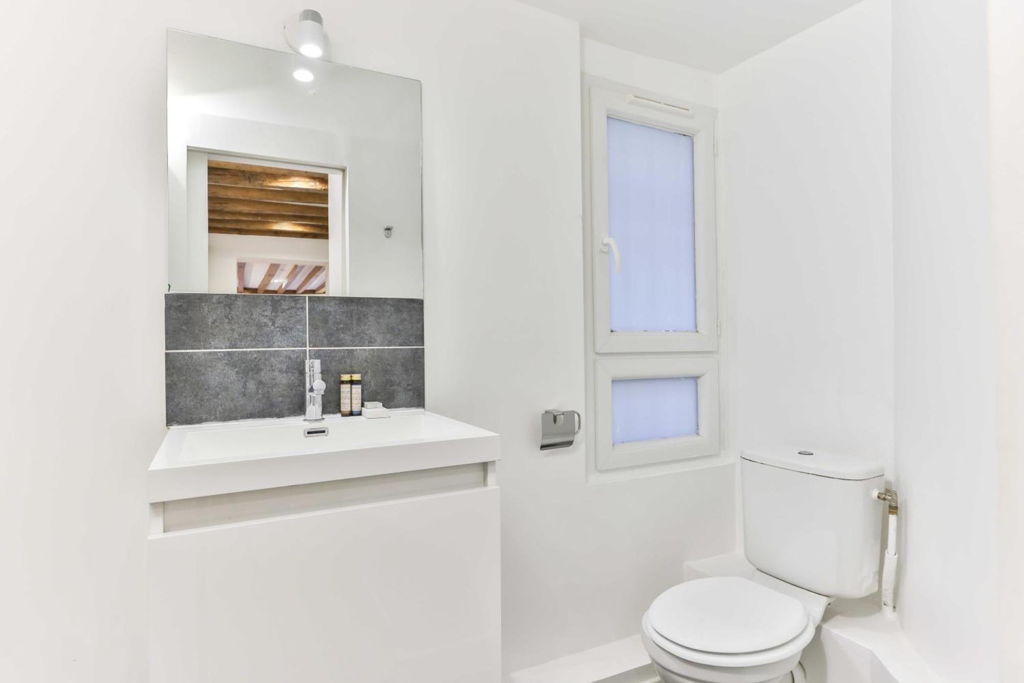 Dazzling Studio Caire Apartment Париж Екстериор снимка